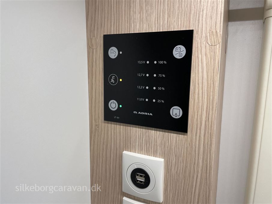 Adria Aviva Lite 300 LH